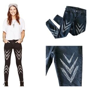FREE People Jean Black Denim Chevron Arrow Print Mid Rise Skinny Jeans Size 26